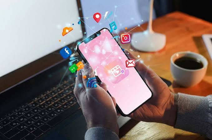 Professionelles Grafikdesign Reels und Videos für Unternehmen und Marken